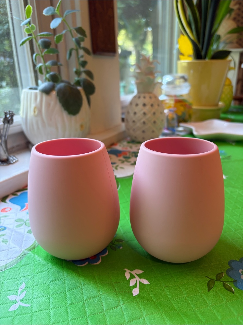 Set of 2 Odeme Pink Silicone Stemless Wine Cups